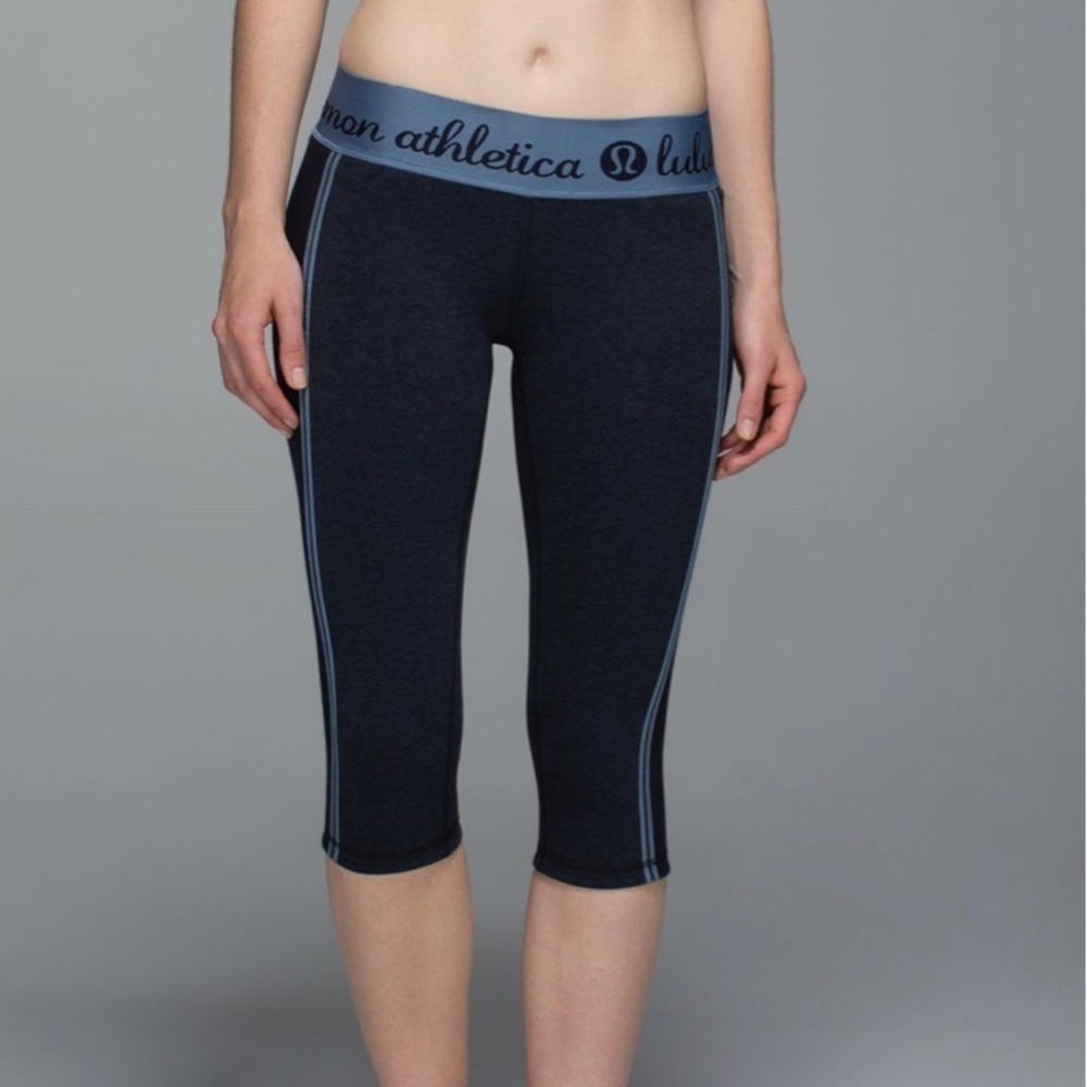 Lululemon Inner Essence Crop Leggings Gray